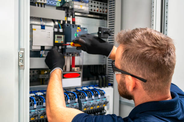 Best Electrical Installation Contractor  in Maywood Park, OR