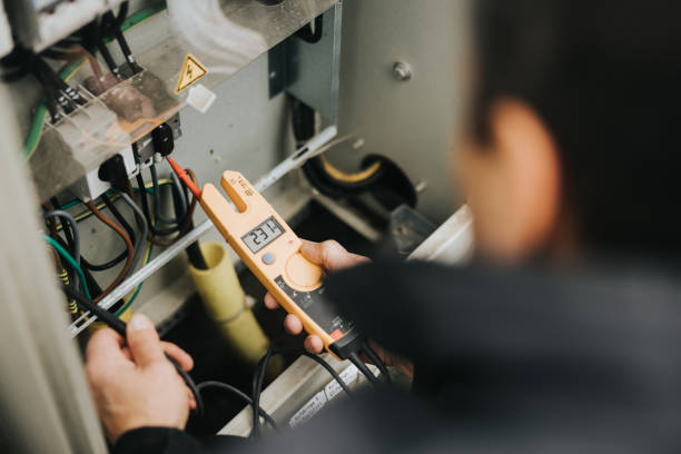 Best Electrical Outlet Repair  in Maywood Park, OR